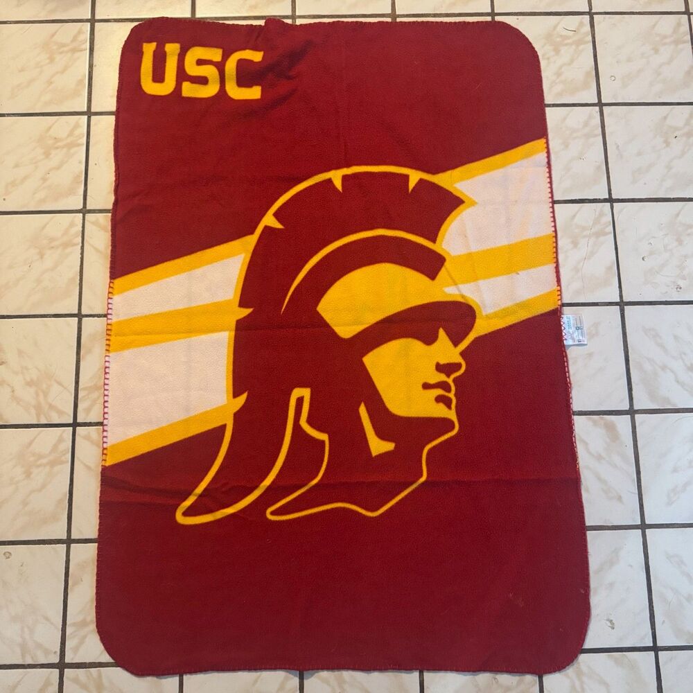 USC Trojans Red & Gold Fleece Throw Blanket by Northwest 50" x 34"